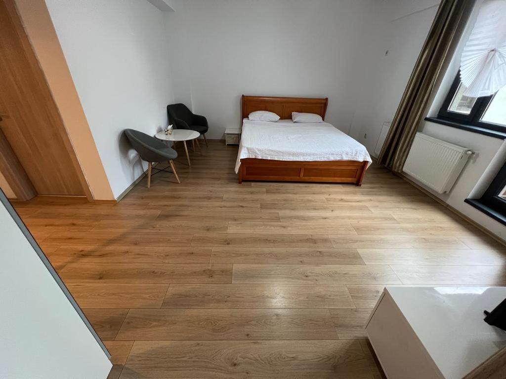 Apartment Natatiei Bucharest